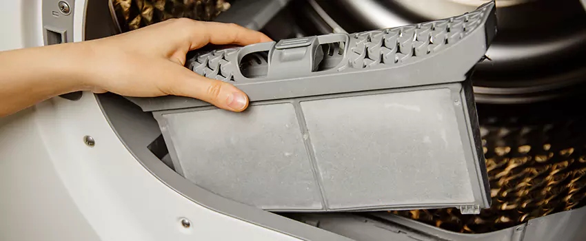 Signs Of A Clogged Dryer Lint Trap in Pico Rivera, California